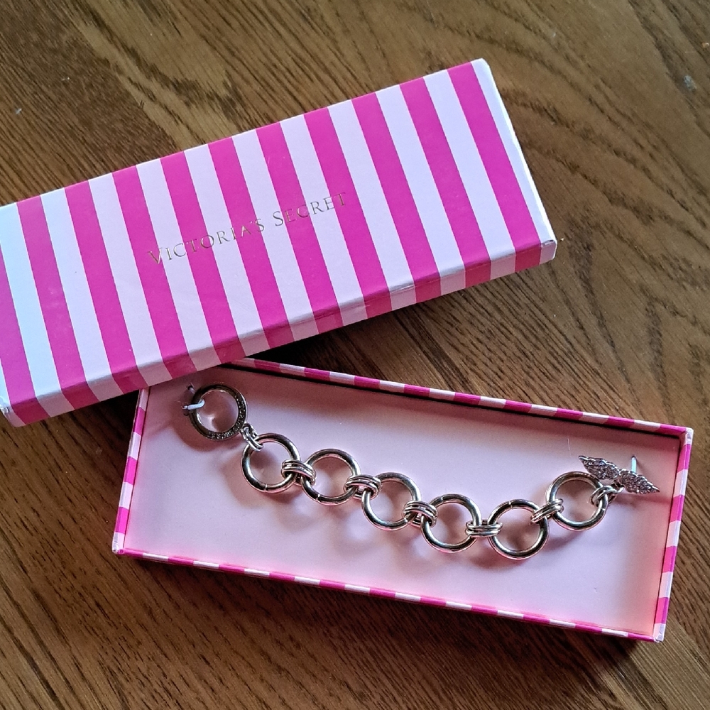 Victoria's Secret Goldtone Toggle Charm Bracelet